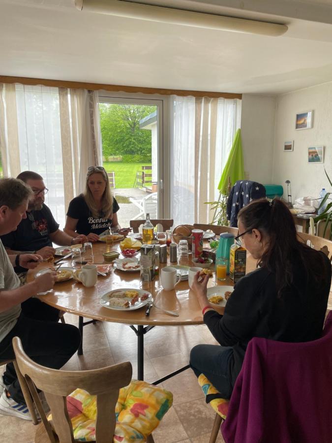 Ferienwohnung Fuer Die Familie Oder Gruppen Nahe Dem Hohen Venn Wirtzfeld Exterior photo